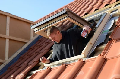 Pose de fenêtres de toit Velux à Brethel